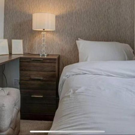 Luxury 4 Bedroom House Manchester Dış mekan fotoğraf