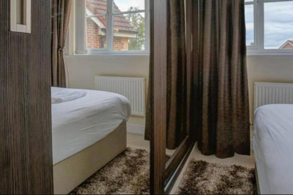 Luxury 4 Bedroom House Manchester Dış mekan fotoğraf